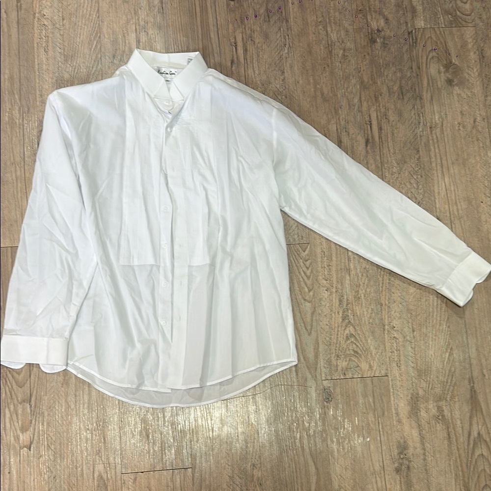 White Dress Shirt with Pointed Collar and Long Sleeves